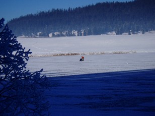 Le lac des Taill�res en hiver