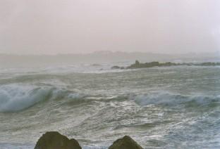 Temp�te avec mar�e haute en Bretagne